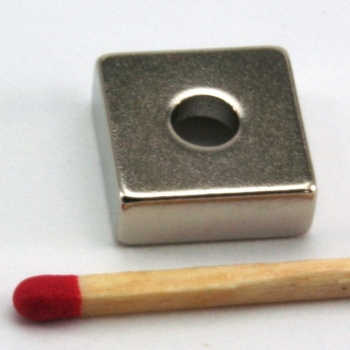 Quadermagnet 13,5 x 13,5 x 5 mm, gebohrt, N-Pol