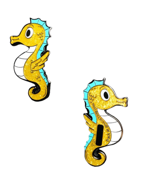 Little Seahorse Geocoin - gold glitter