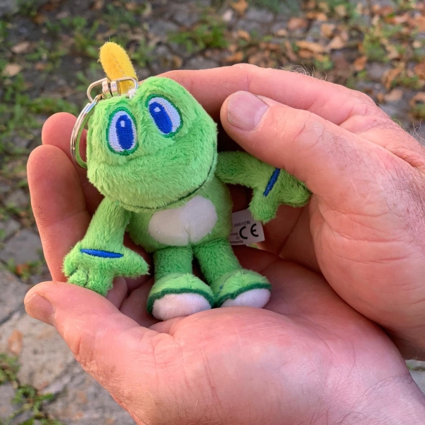 XS Micro Signal the Frog® Plush with keychain